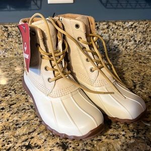NWT Wolverine Duck Boots